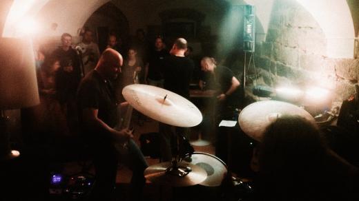 Undergroundový koncert v Otovicích