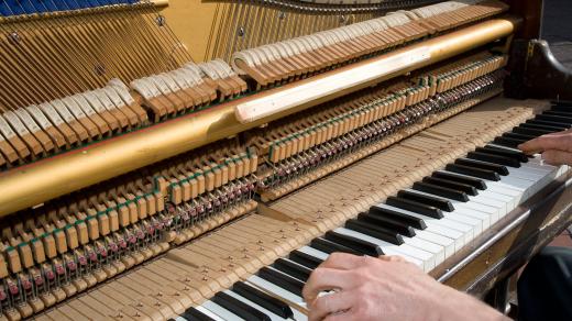 Honky tonk piano