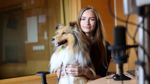 Kristýna Lakomá se svým psem Jayem