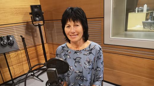 Romana Šonková, ředitelka  české organizace   mezinárodní neziskové společnosti  na ochranu hospodářských zvířat Compassion in World Farming, čili Soucit ve světovém zemědělství