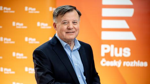 Jan Bednář, moderátor a komentátor Českého rozhlasu Plus