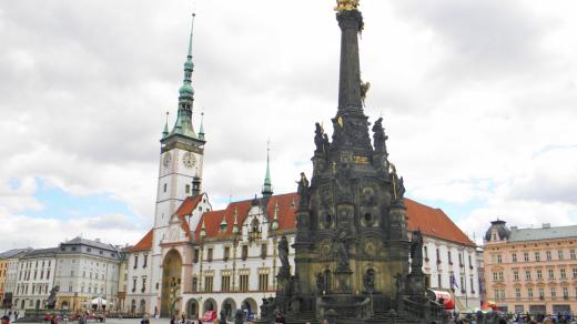 Z maletínského pískovce je i olomoucký sloup Nejsvětější trojice chráněný UNESCO