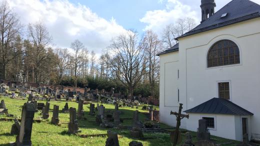 Martínkovice, Kostel sv. Jiří a Martina