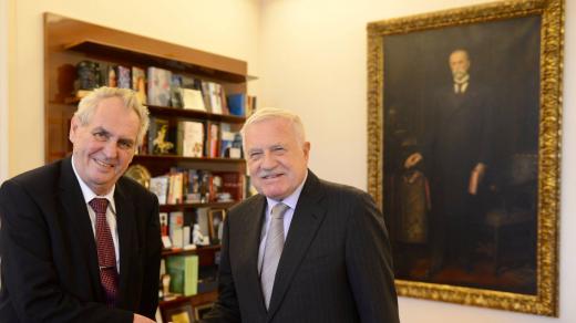 Prezident Miloš Zeman a exprezident Václav Klaus.