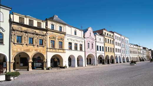 Dům U Rytířů na Smetanově náměstí v Litomyšli