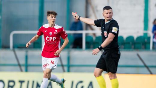 Pardubický fotbalový záložník Dominik Mareš
