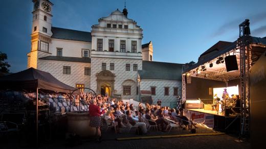 Divadlo Ad hoc Na festivalu Pernštejnlove 2020