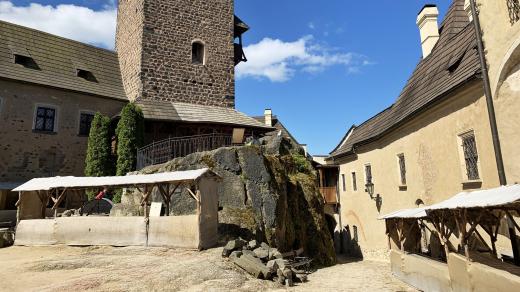 Hrad Loket