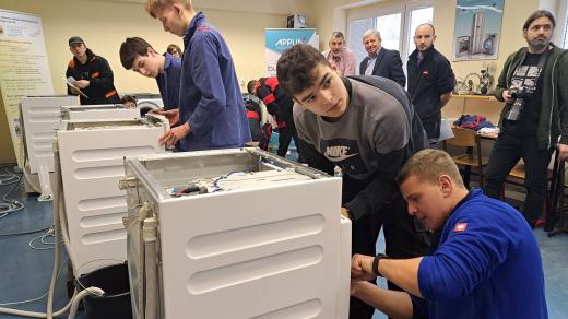 Soutěž Naučíme vás to opravit