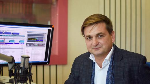 Martin Červíček ve studiu Českého rozhlasu Hradec Králové