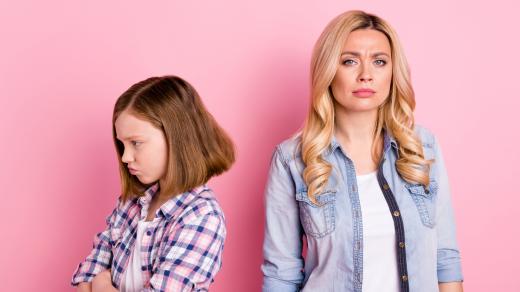 Přijde vám, že vám rodiče všechno jen zakazují?