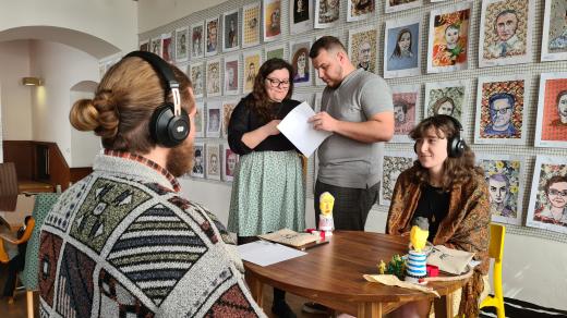 Brněnské nezávislé divadlo DIP přichází s unikátním projektem Autoteatro - Problémoví spolužáci
