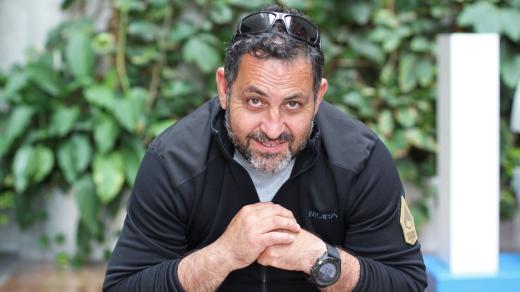 Specialista na zvládání extrémních situací Amar Ibrahim