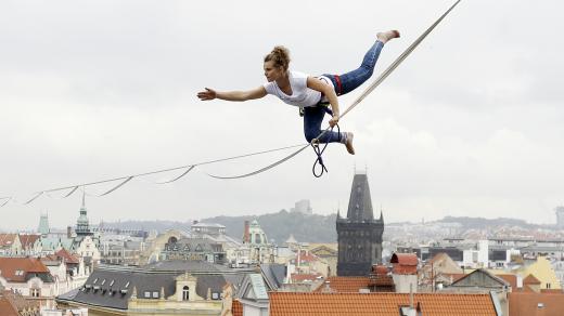 Slacklinerka Anna Kuchařová