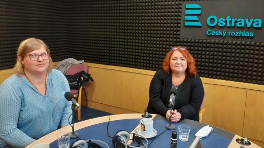 Mens Sana. Ředitelka Jaroslava Saidlová a Petra Stočková, vedoucí šicí dílny Botumy