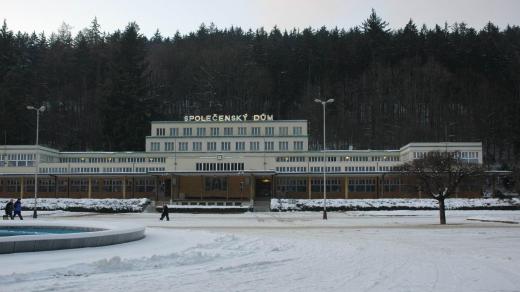 Lázně Luhačovice: hotel Společenský dům