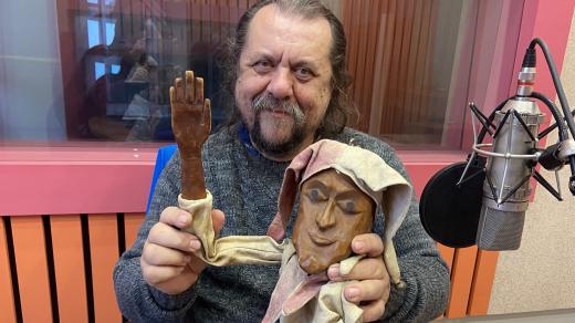 Jiří Polehňa ve studiu Českého rozhlasu Hradec Králové
