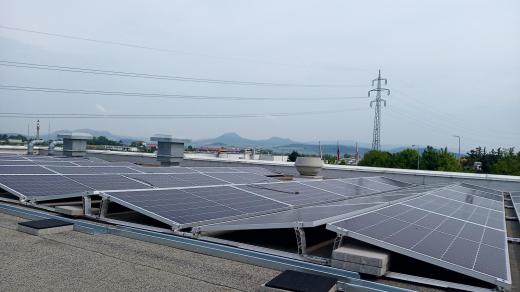 Louny, nová střešní fotovoltaická elektrárna