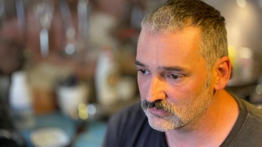 Kuchař-nomád Michal Hromas rád vaří venku na ohni