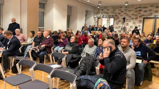 Obyvatelé Písku na besedě o spalovně odpadů