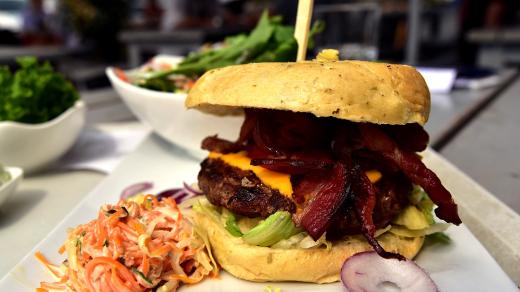 Hamburger, fast food, street food