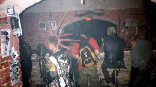 Necelé tři roky po založení FB stránky došlo na úvahy o knižní podobě Zaniklých pražských klubů