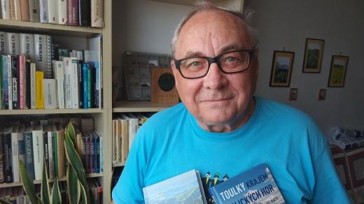 Poslední knížky Jiřího Macha se týkají Dobrušska