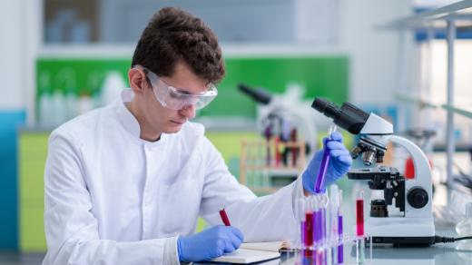 Student, laboratoř, medik