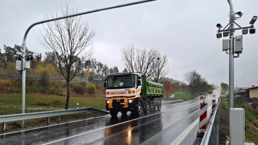 Vysokorychlostní váhy u Velkého Meziříčí za sebou mají poslední testy