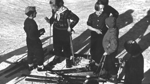 Ilustra%c4%8dn%c3%ad%20foto%20(1958).jpeg