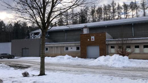 Vamberk opravuje sportovní halu. Po dokončení bude mít všechna městská sportoviště moderní