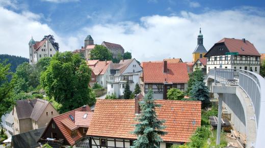 Hohnstein, město i stejnojmenný hrad v německé spolkové zemi Sasko