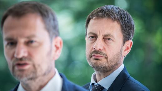 Novým slovenským premiérem bude Eduard Heger (vpravo), Igor Matovič se stane ministrem financí