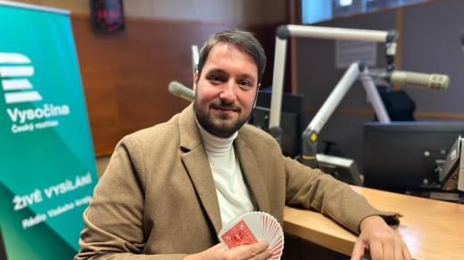 Kouzelník Nikolas Kara