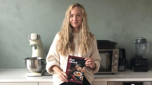 Barbora Hlubučková a její nejnovější kuchařka
