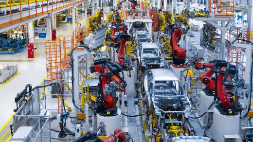 „Gigafactory je extrémně drahý projekt s vysokou přidanou hodnotou“ říká výkonný ředitel Sdružení pro zahraniční investice Ondřej Votruba