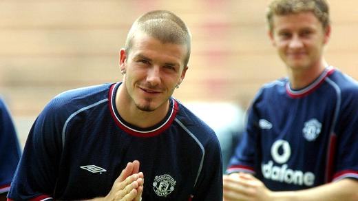 David Beckham vás snažně prosí, abyste poslouchali Čelisti. Blafuje?