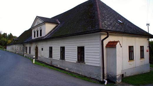 Historická rychta má číslo popisné 1