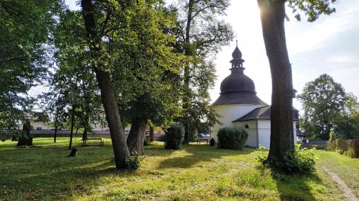 Rotunda sv. Kateřiny, ke které se váže hned několik pověstí