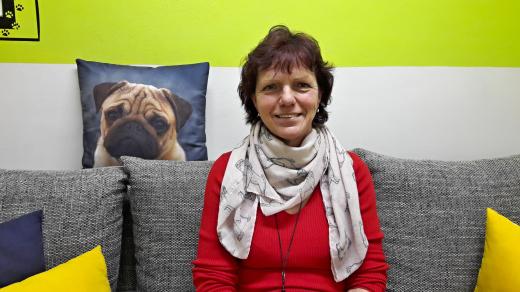 Helena Fejkusová, ředitelka spolku Podané ruce