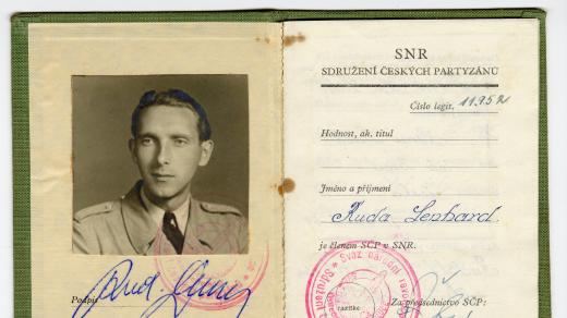 Rudolf Lenhard, foto legitimace