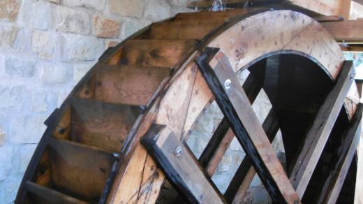 Vodní mlýn v Podorlickém skanzenu v Krňovicích