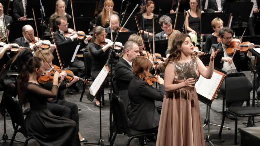 Mezinárodní pěvecká soutěž Antonína Dvořáka, Ekaterina Krovateva