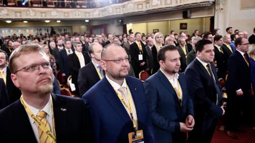 Sjezd KDU-ČSL zleva: Pavel Bělobrádek, Jan Bartošek, Marian Jurečka, Tomáš Zdechovský a Marek Výborný