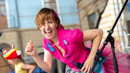 Kapela Pískomil se vrací to umí na pódiu pořádně rozjet!