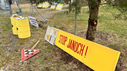 Protest proti zvažovanému úložišti jaderného dopadu u elektrárny Temelín