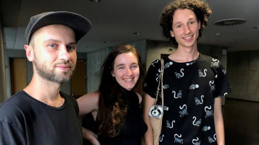 Kurátoři akce Univerzita praxí pro budoucnost Petr Dlouhý, Magdalena Jadwiga Härtelová a malíř Matyáš Grimmich.
