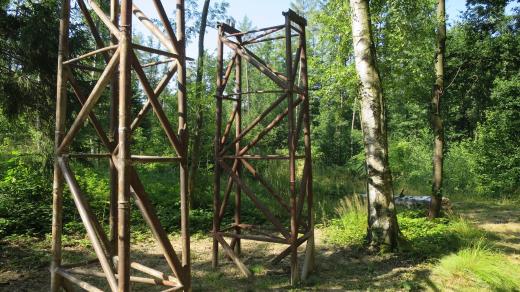 Pozůstatky křídel letadla Messerschmitt Me 323 Gigant