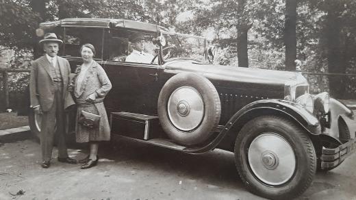 August a Růžena Lindtovi, Karlovy Vary 1928