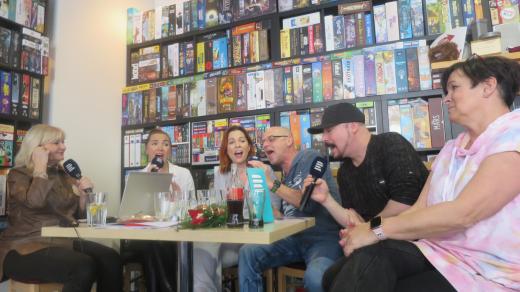 Sing Sing Quintet v rozhlasové kavárně